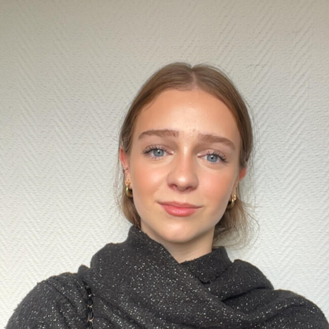 Baby-sitter à Laxou: Lyna