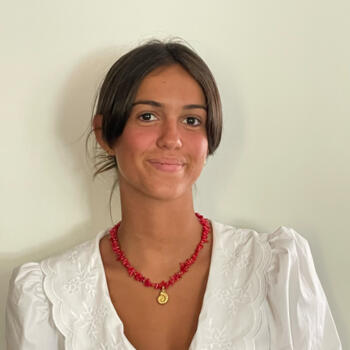 Babysitter em Carcavelos: Mariana