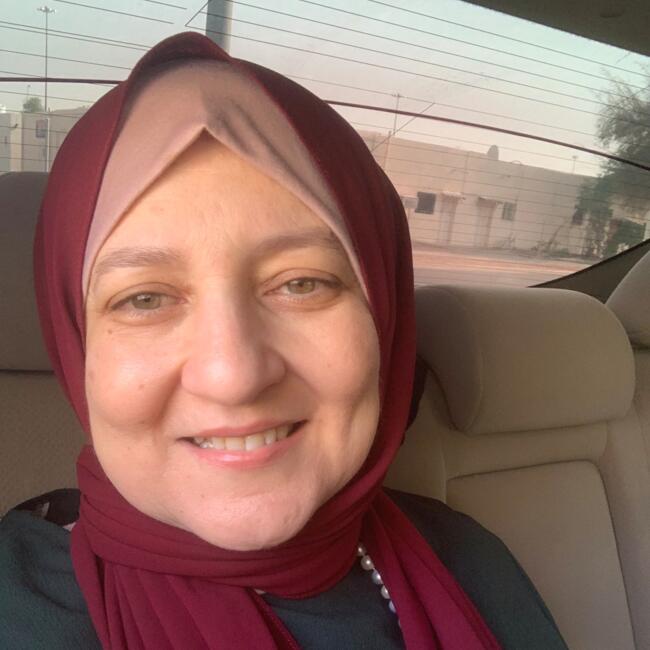 جليسة أطفال في العين: Aida