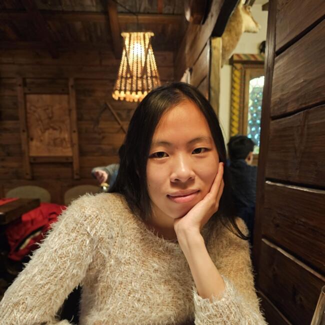 Niñera en Logroño: Hiền