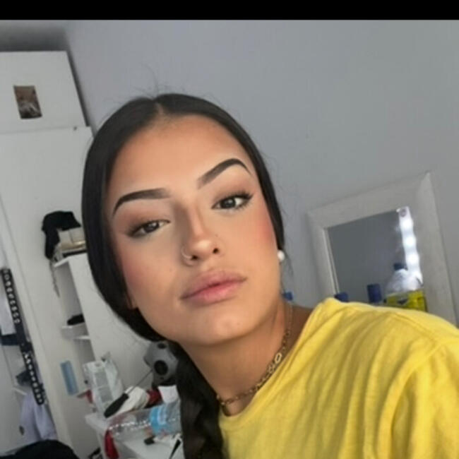 Canguro en Murcia: Valentina