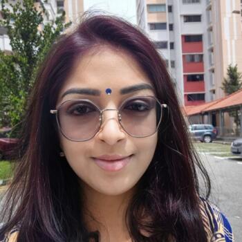 位于Singapore Island的临时保姆: Priya