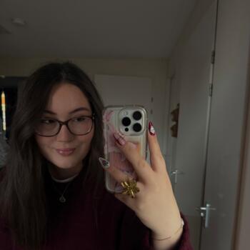 Oppas in Raamsdonksveer: Anouk