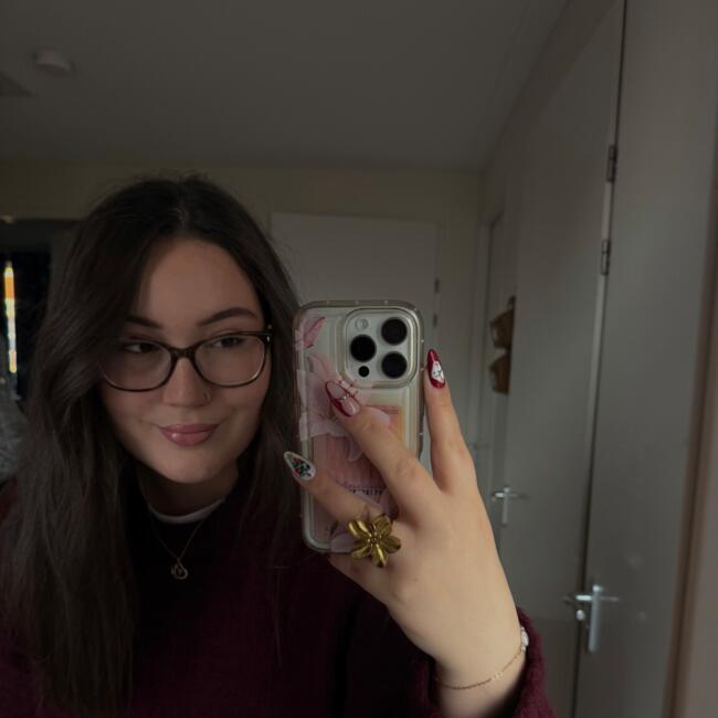 Oppas in Raamsdonksveer: Anouk