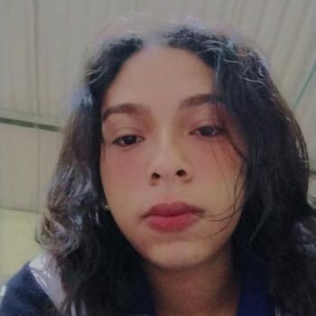 Babysitter in Cartagena: Valentina