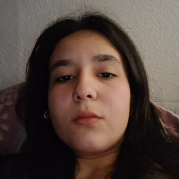 Babysitter in Bras: Naoly