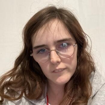 Babysitter in Roanne: Manon