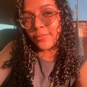 Babá em Fortaleza: Ana