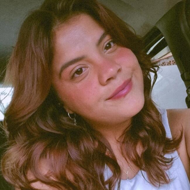 Babysitter in Viçosa: Vitoria