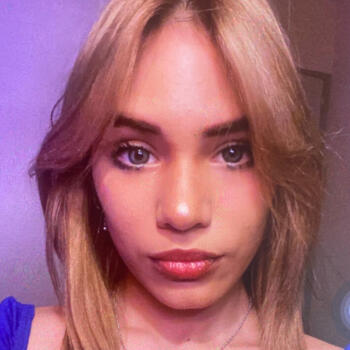 Babysitter in Béziers: Melany