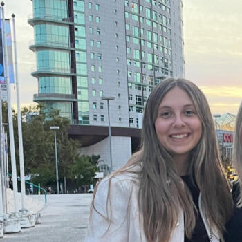 Babysitter in São Domingos de Rana: Ana Ramos