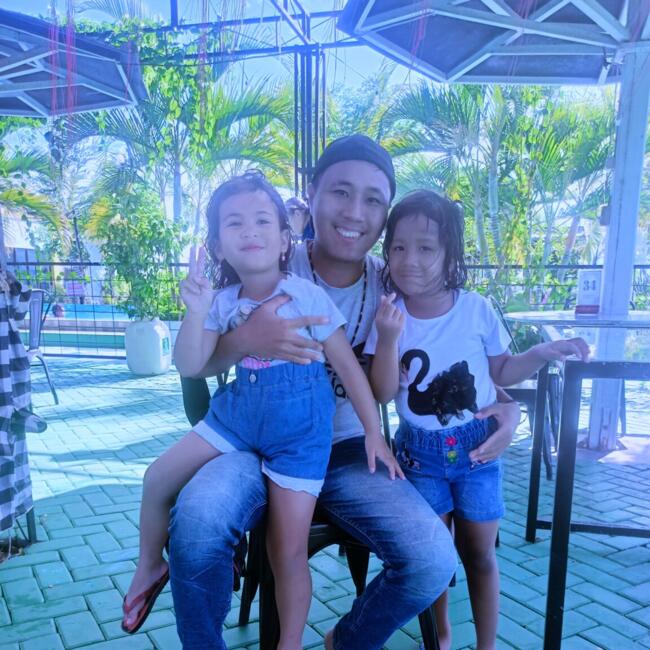 Nanny in Rantepao: Arya February