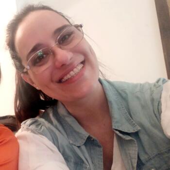 Babysitter Montevideo: María