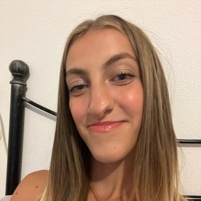 Babysitter in Quattro Castella: Sara