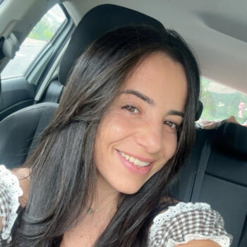 Babysitter Funchal: Débora