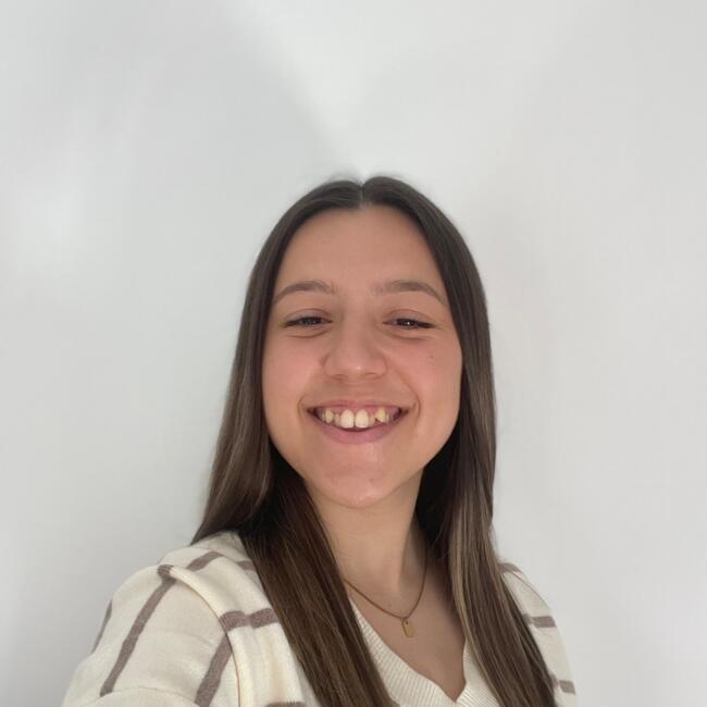 Babysitter in Rio Tinto: Márcia