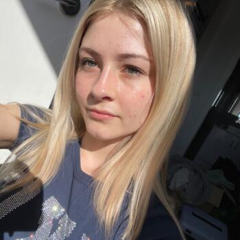 Babysitter in Melbourne: Charlize