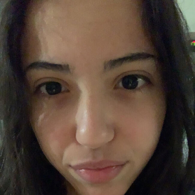 Babysitter in Bréau: Marwa