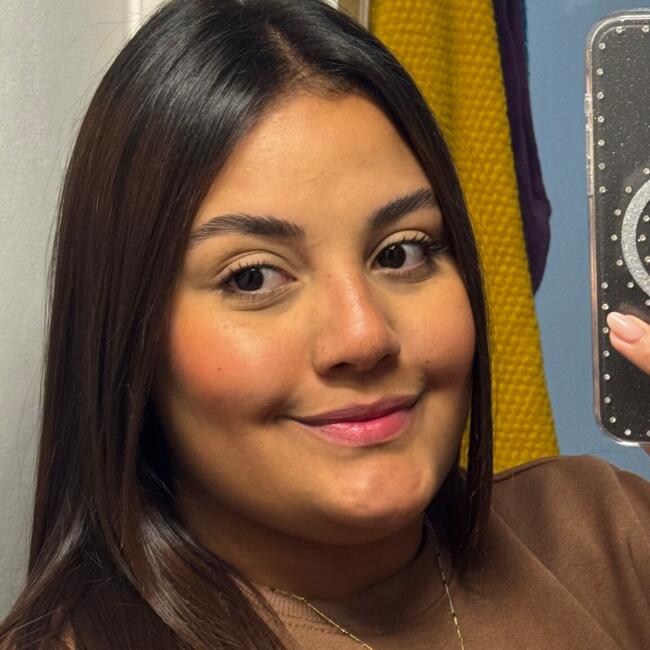 Babysitter in Oviedo: Maria