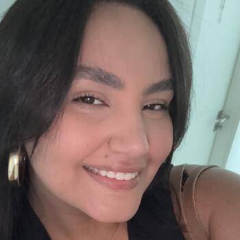 Babysitter in Aracaju: Isadora ferreira