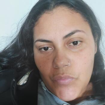 Emprego de babá em Saquarema: emprego de babá Lanay