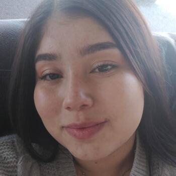 Babysitter in Nacimiento: Gianina