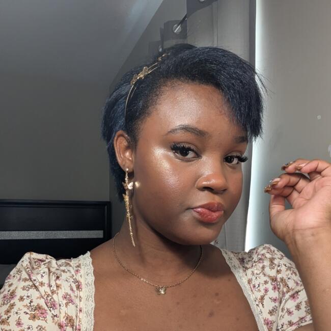 Babysitter in Toledo: Zi'onna