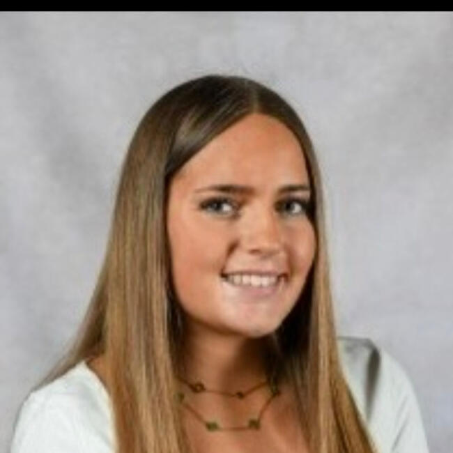 Babysitter in Le Havre: Rose