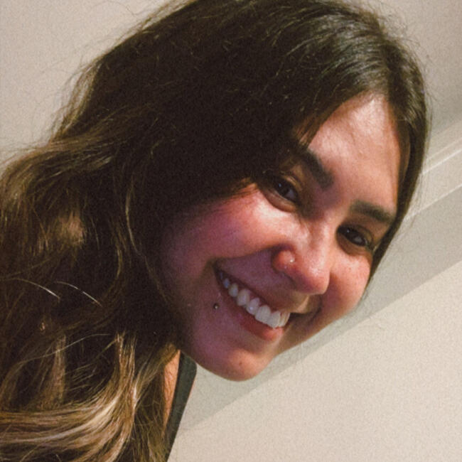 Babysitter in Penha: Isabel