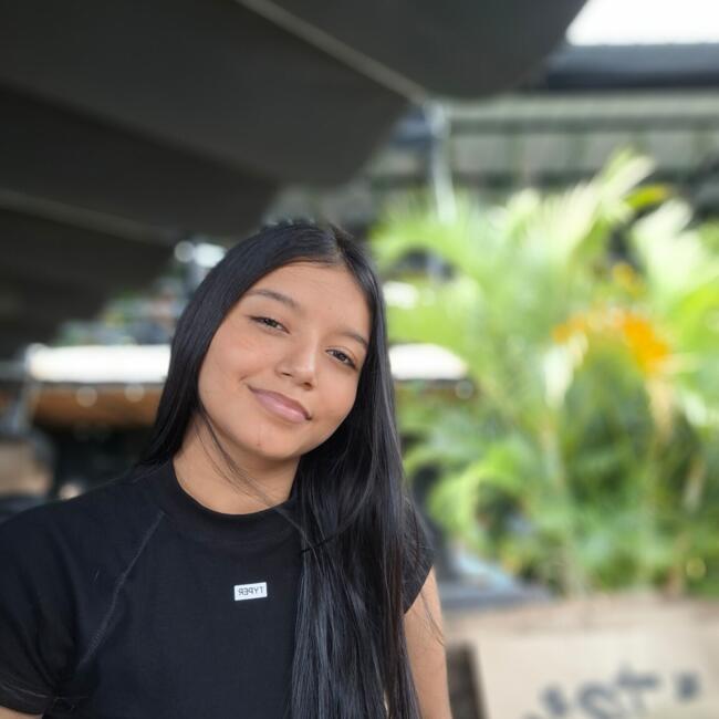 Niñera en Los Patios: Laura