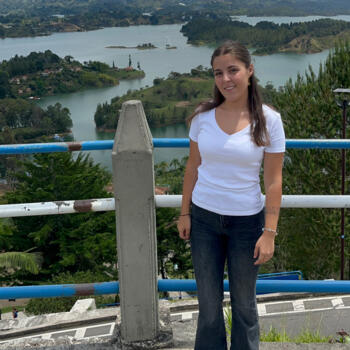 Nanny in Albalat dels Tarongers: Laura Ibars