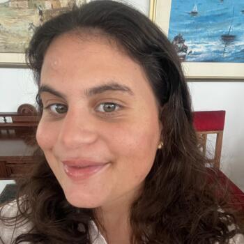 Babysitter in San Isidro: Vale