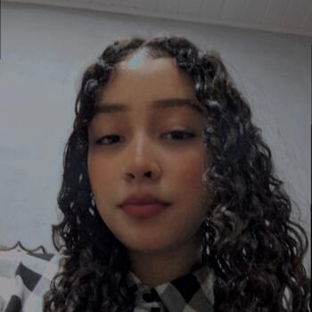 Babysitter Duque de Caxias: Larissa