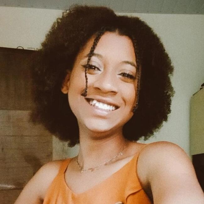 Babysitter in Belo Horizonte: Camila crisley