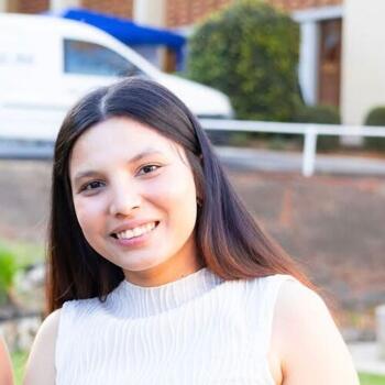 Babysitter in Lockyer (Queensland): Shristi