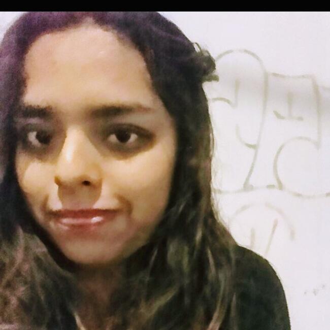 Babysitter in Rioja: Nicole