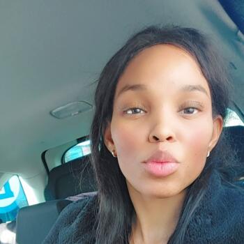 Babysitter Poissy: Larissa