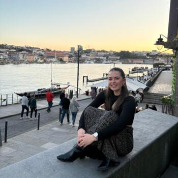 Babysitter in Fuerte del Rey: Natalia