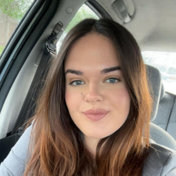 Babysitter in Cholet: Salomé