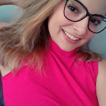 Babá em Londrina: Suélen