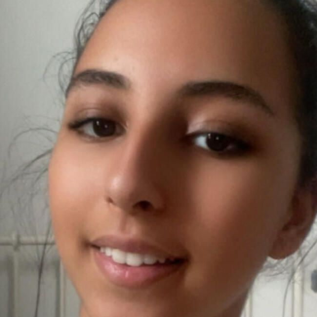 Babysitter in Ézanville: Neyla