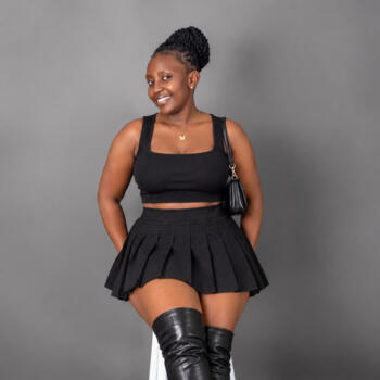 Babysitter Nairobi: Suan