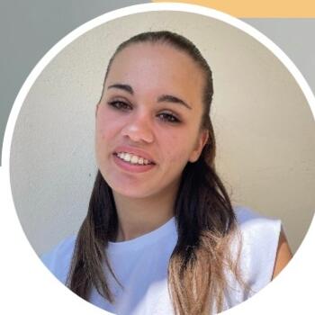 Babysitter in Besançon: Lena