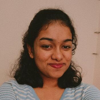 नागपुर में बेबीसिटर: Payal