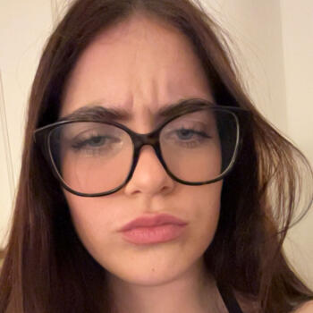 Babysitter Labarthe-sur-Lèze: Enola