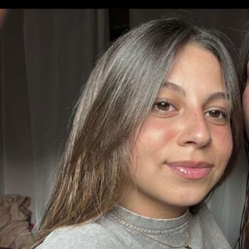 Babysitter in Bastia: Giulia