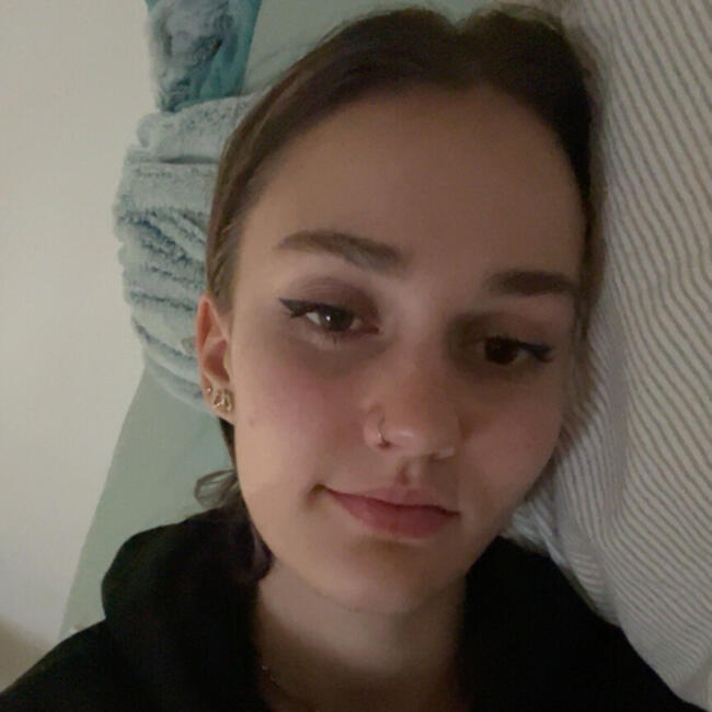 Babysitter in Montpellier: Lucy