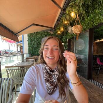 Babysitter in Guipavas: Manon