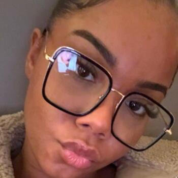 Babysitter in Nangis: Farah