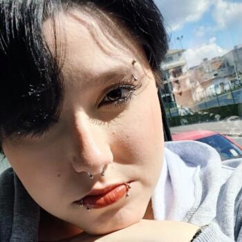 Babysitter in Balneário Camboriú: Haru